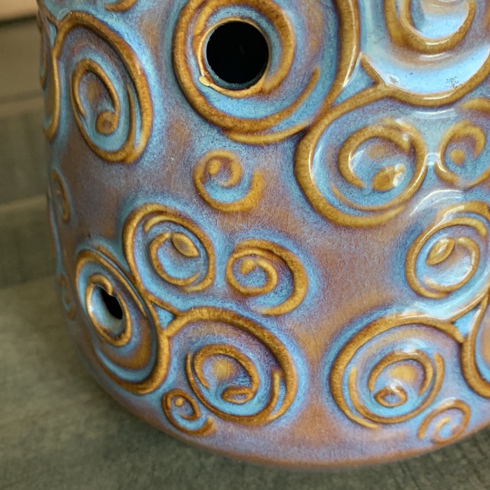 Lg Scentsy Pot - Picture 5 of 6